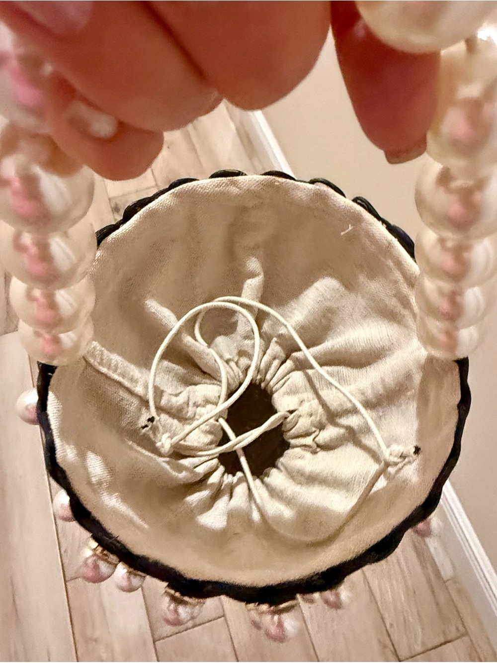 Chloe Rattan Bucket Bag - Picture 2 of 6